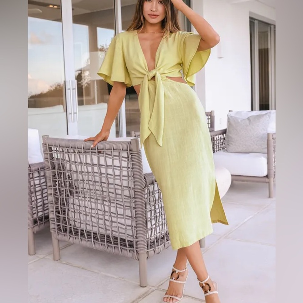 Lulus Summer Journey Light Green Tie-Front Cutout Midi Dress - XS